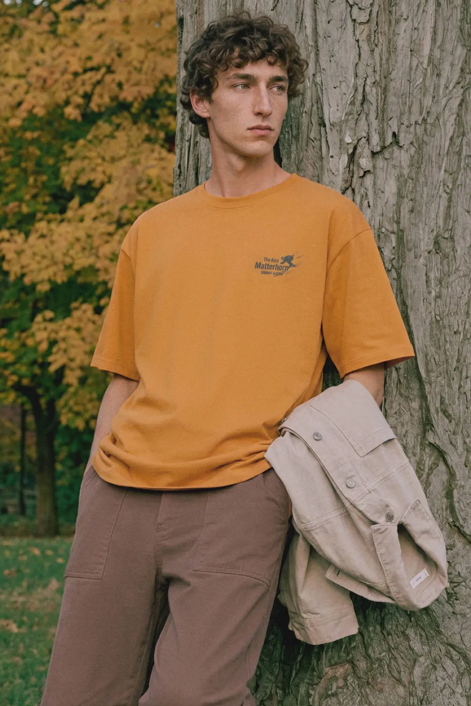 Mango T-shirt okergeel, foto 4