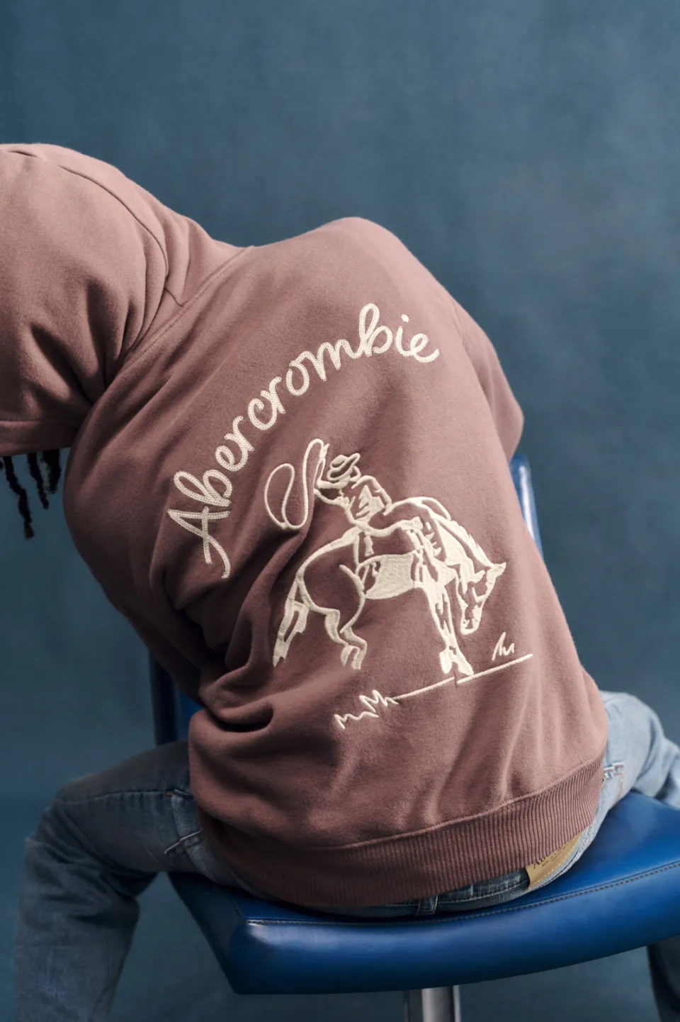 Abercrombie & Fitch hoodie met backprint - bruin, foto 7