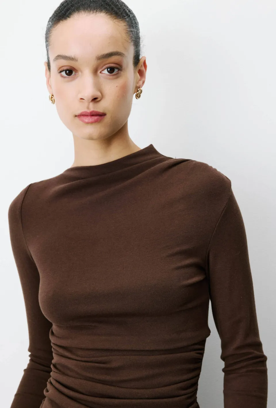 Grace & Mila asymmetrische top bruin, foto 6