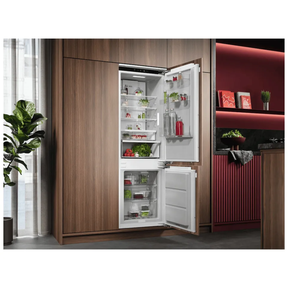 AEG TC7CS181DF Inbouw koel-vriescombinatie, foto 2