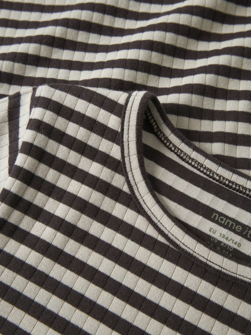 NAME IT gestreepte longsleeve chocoladebruin ecru, foto 4