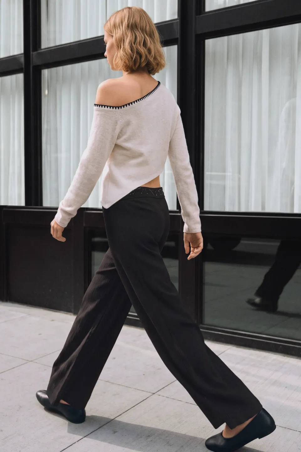 Mango casual broek met strass-steentjes zwart, foto 3