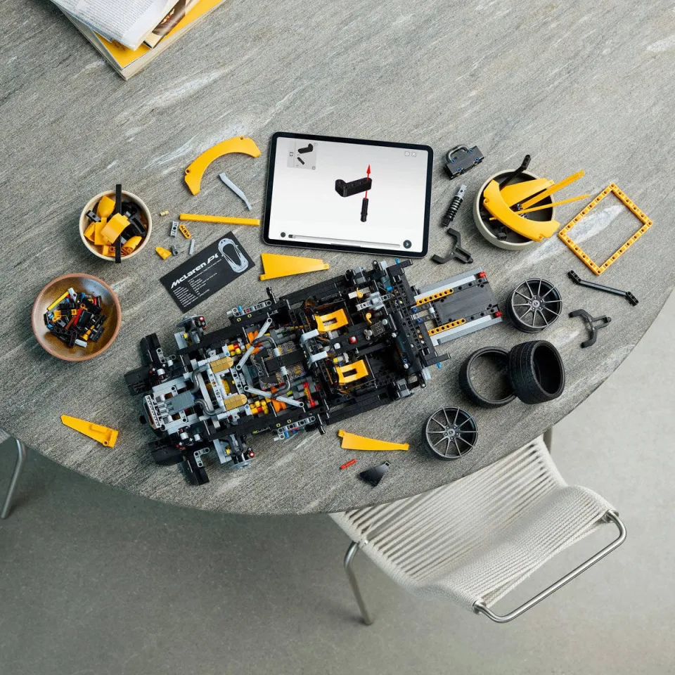 Lego Technic McLaren P1 hypercar Bouwpakket voor Volwassenen, Modelauto Decoratie Set 42172 geel, foto 5