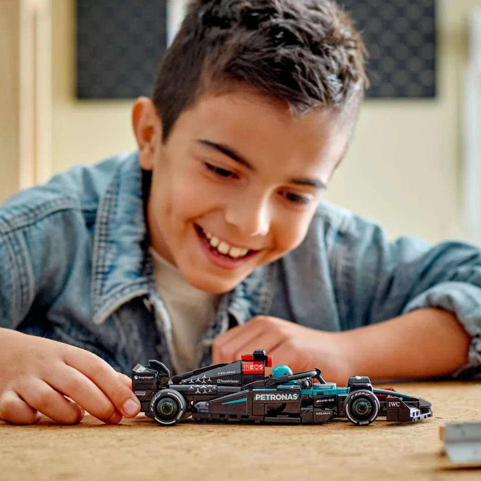 Lego Speed Champions Mercedes-AMG F1® W15 racewagen 77244, foto 3
