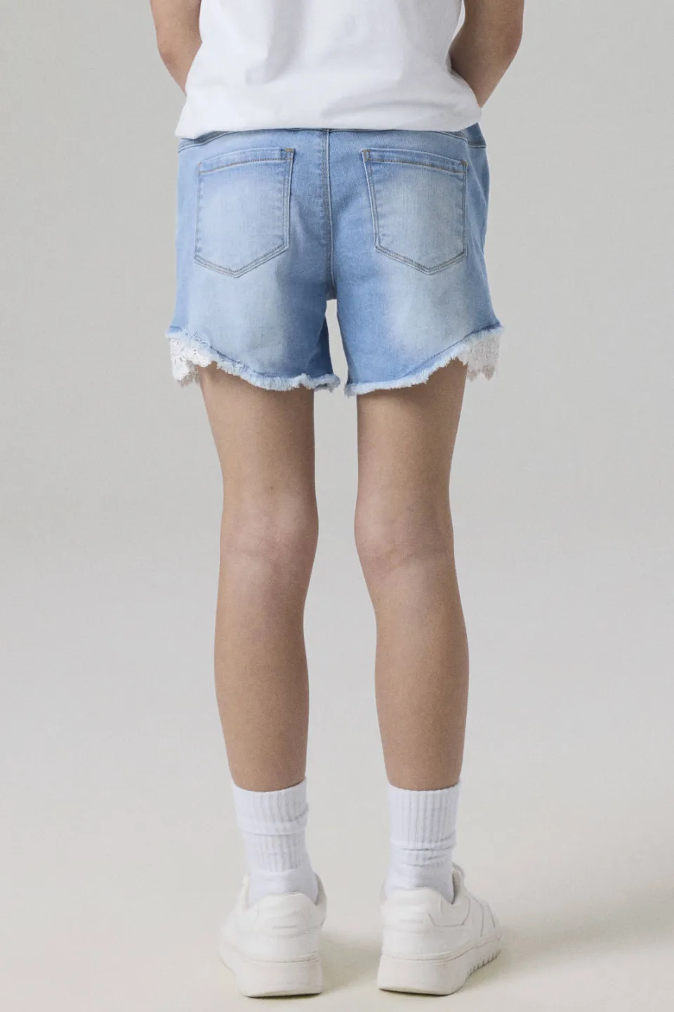 NAME IT NKFSALLI jeansshort lichtblauw medium blue denim, foto 6