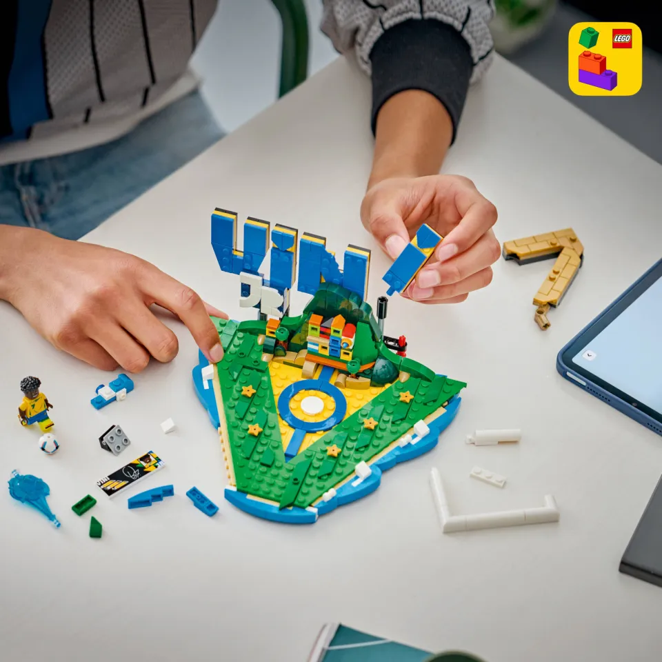 Lego Editions Sports Vini Jr. – Voetbalhoogtepunten Bouwpakket 43027, foto 5