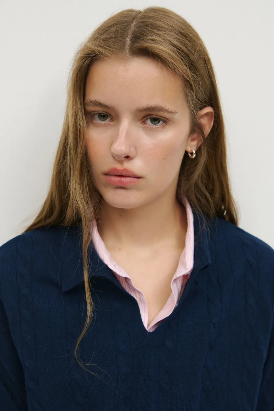Mango TEEN gebreide trui met kabels en wol - donkerblauw, foto 4