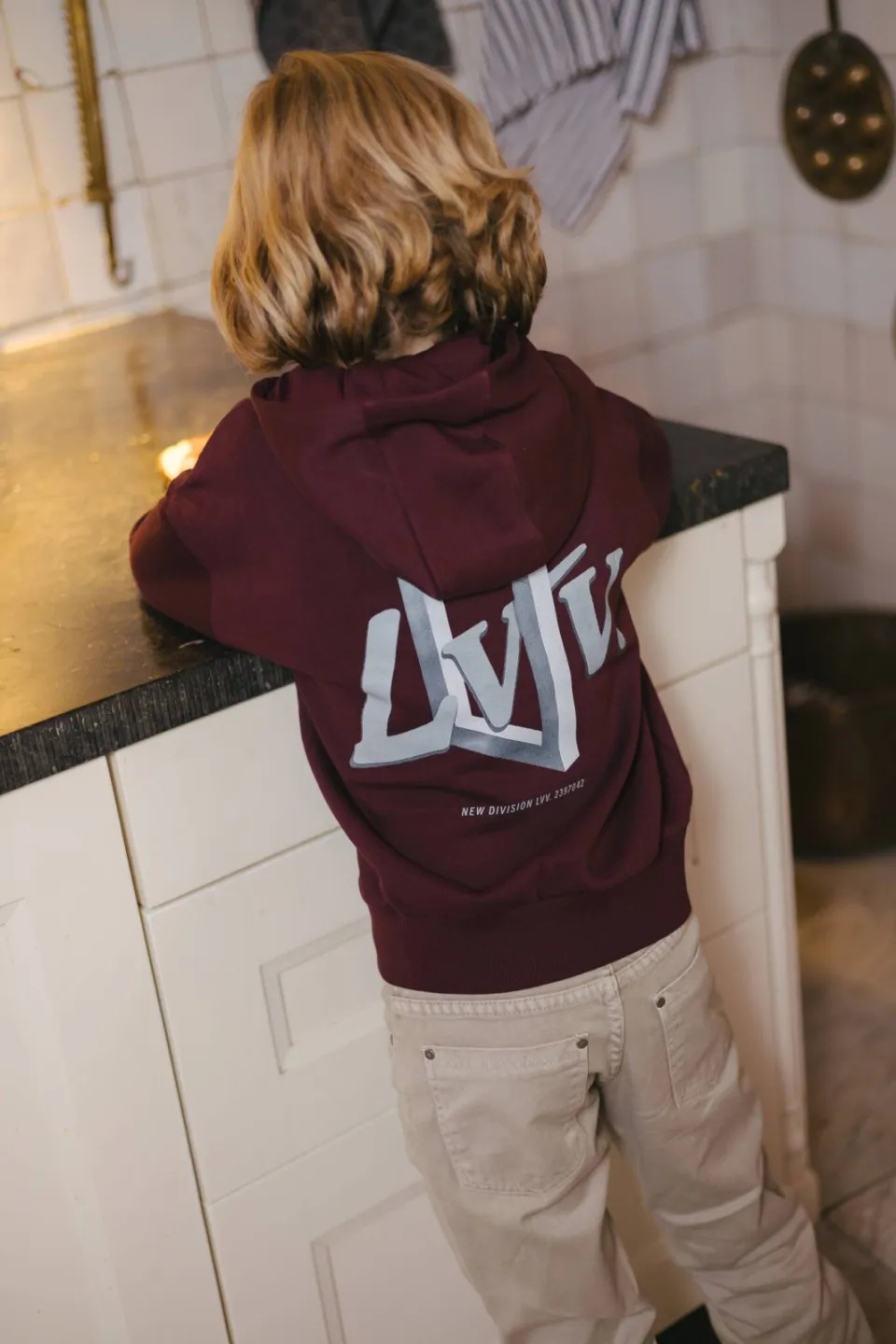 LEVV sweater met backprint - donkerrood