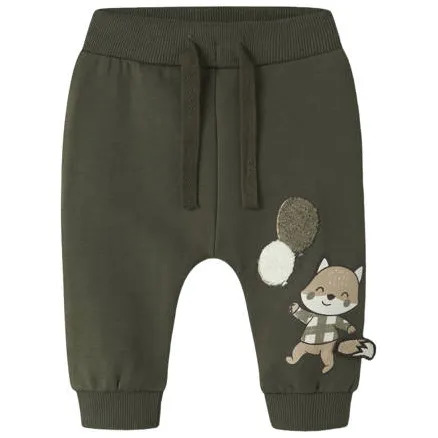 NAME IT BABY joggingbroek met borduursels en print olijfgroen