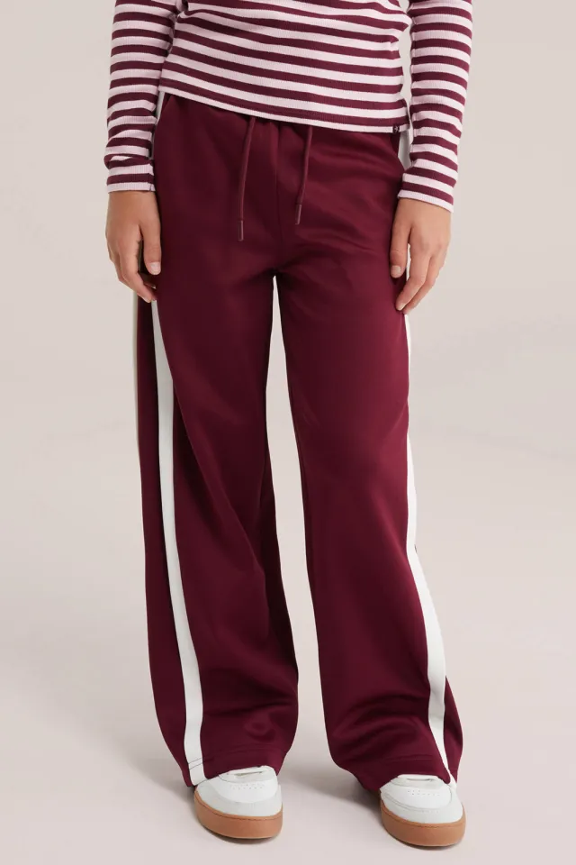 WE Fashion loose fit joggingbroek donkerrood donkerrood/wit, foto 3