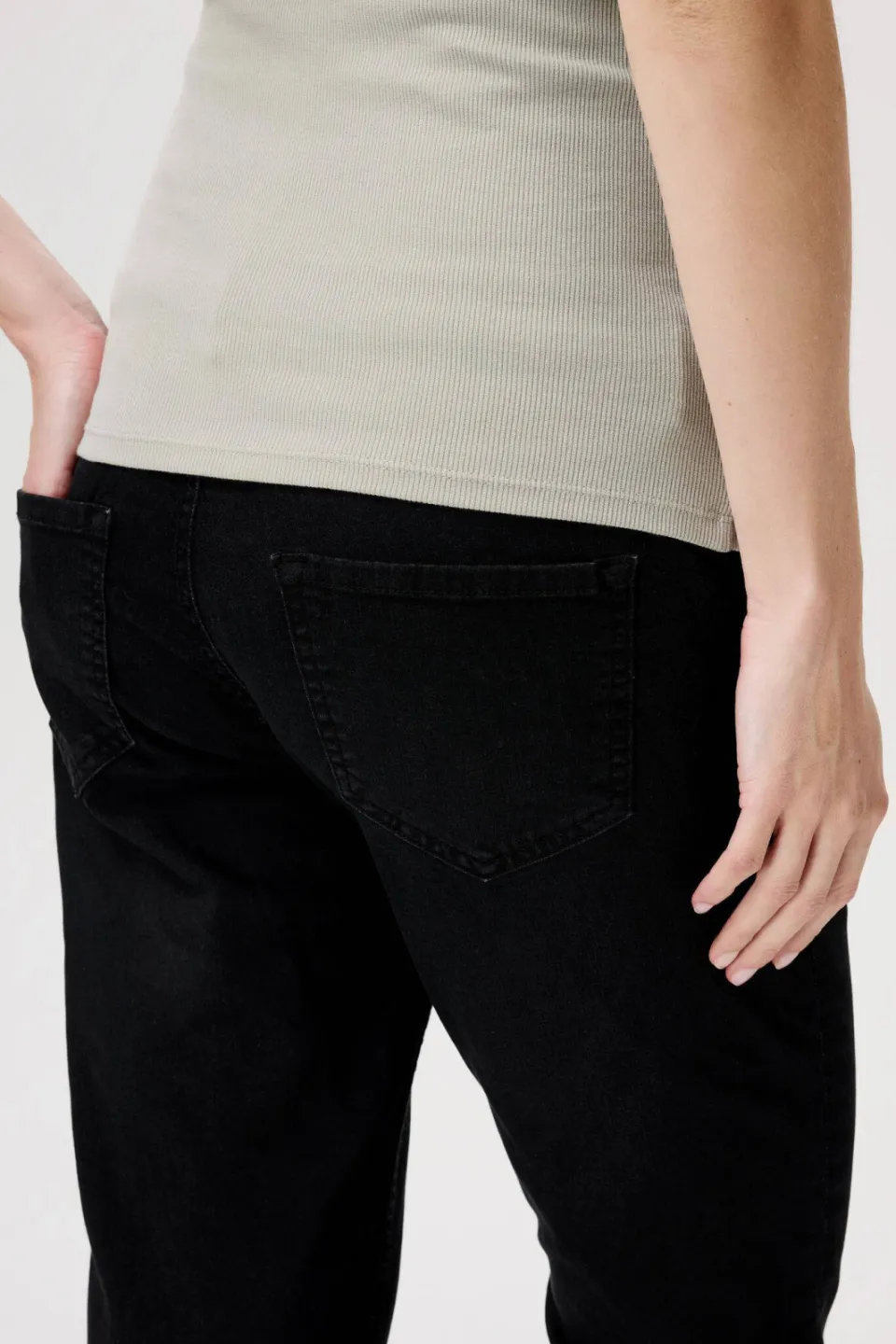 Noppies maternity cropped zwangerschaps slim fit jeans Mila black dark wash, foto 4