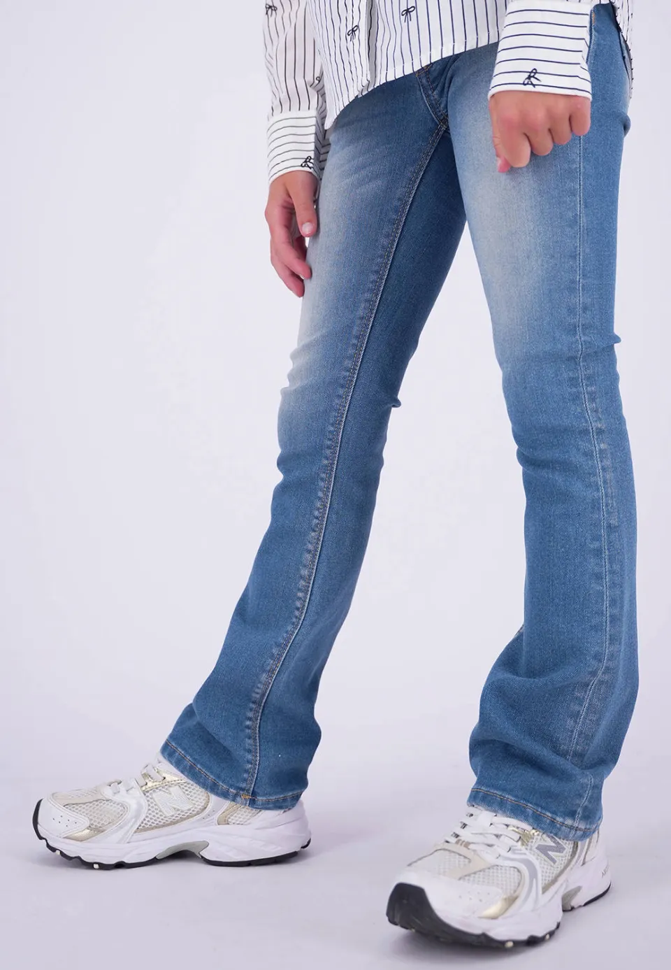 Vingino Brianna flared jeans - lichtblauw, foto 8