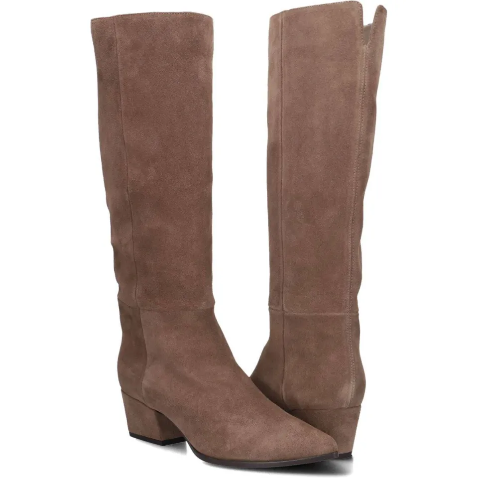 Unisa Laarzen Jefri Taupe, foto 4