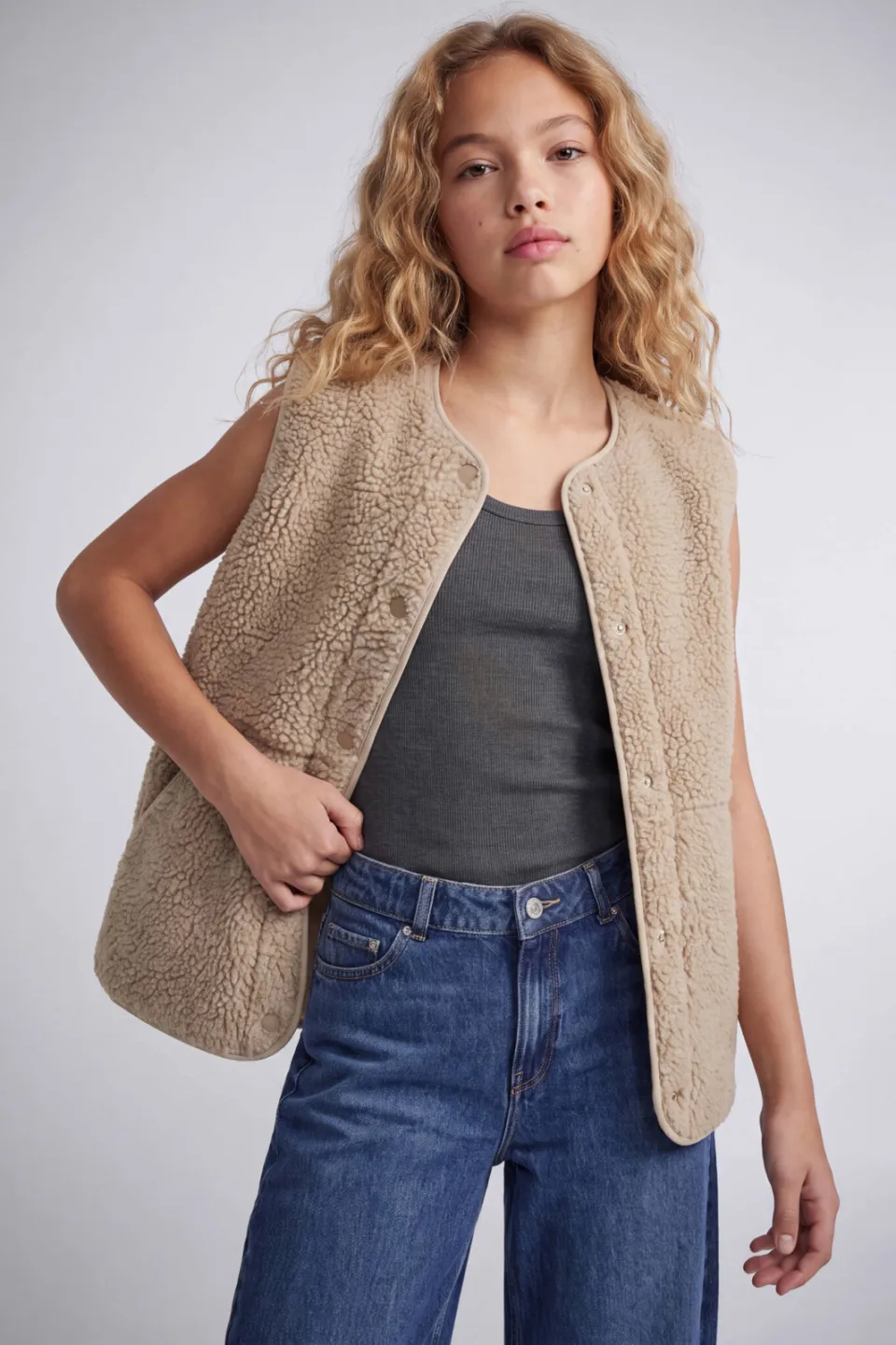 JJXX GIRL teddy rechtvallend gilet - lichtbruin, foto 4