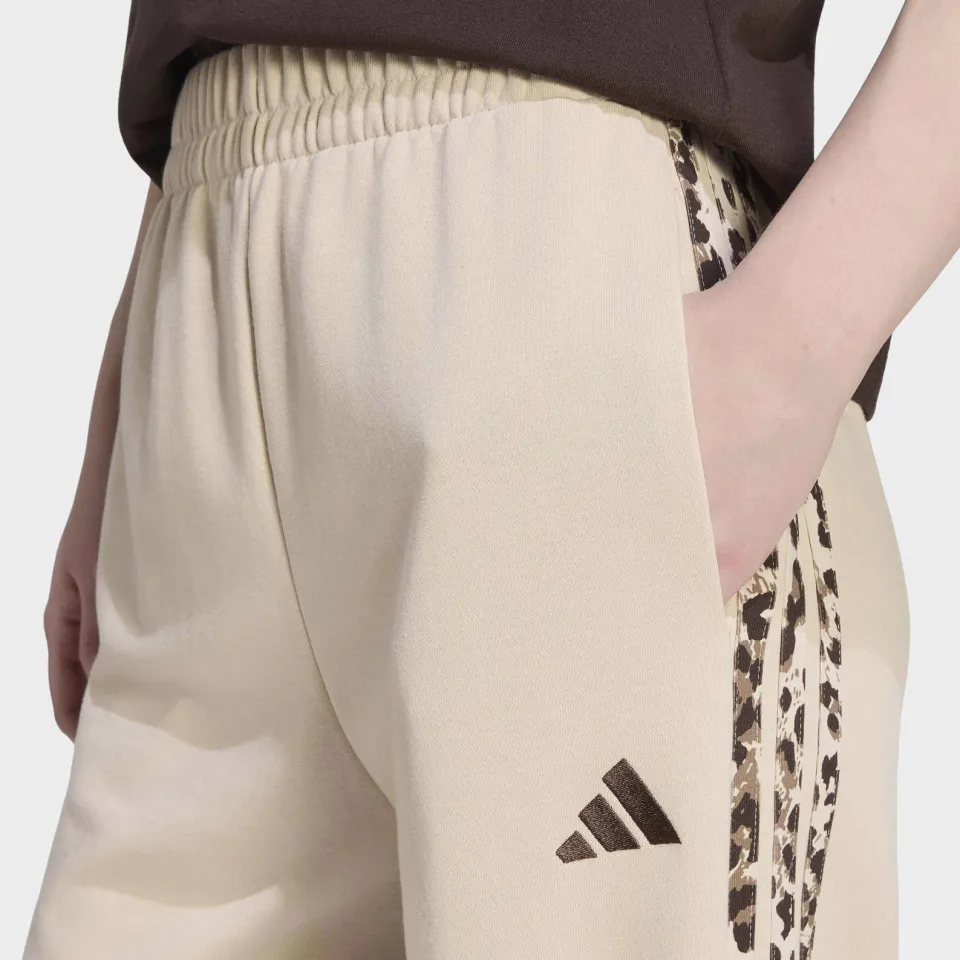Adidas Seasonal Animal Print joggingbroek beige, foto 5