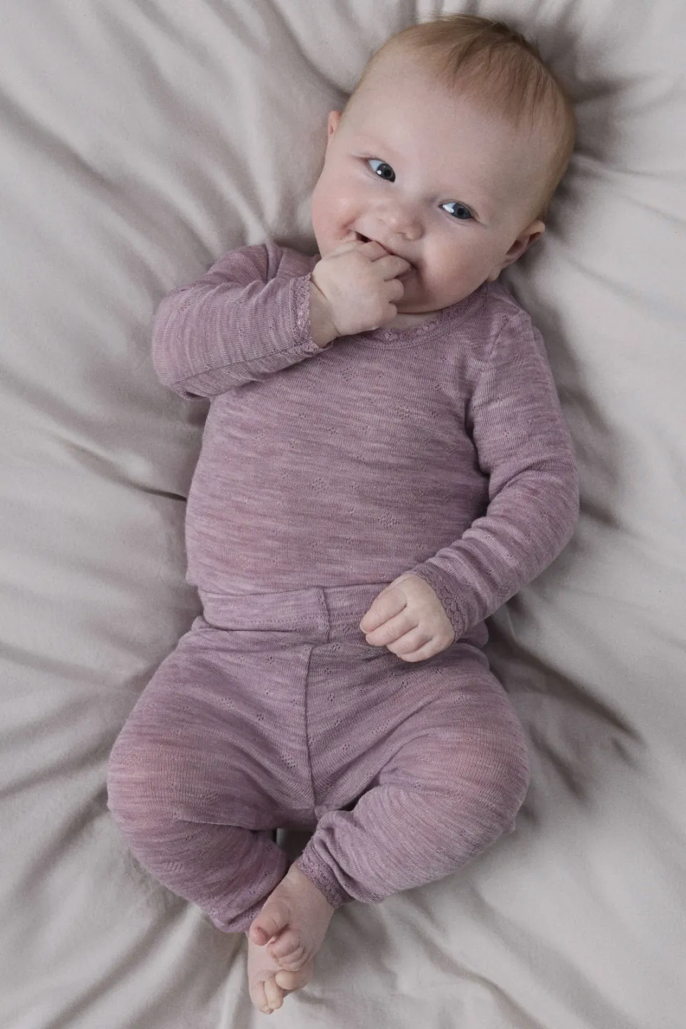 NAME IT BABY slim babybroek met wol paars