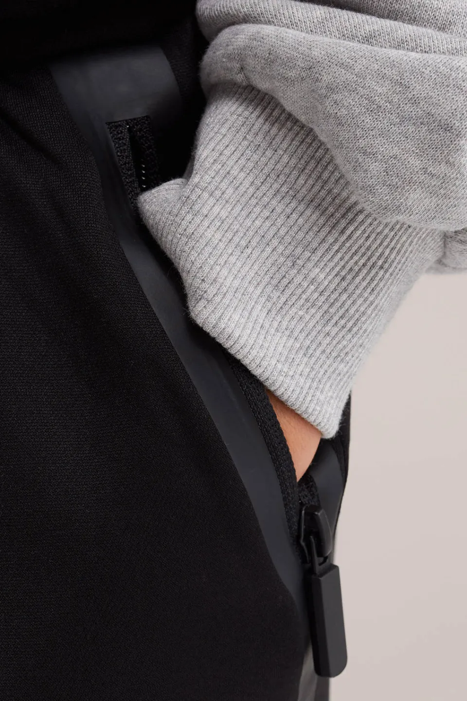 WE Fashion tapered joggingbroek zwart, foto 5