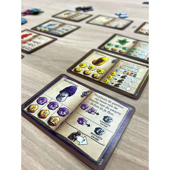 999 Games De Kwakzalvers van Kakelenburg Het Duel bordspel, foto 3