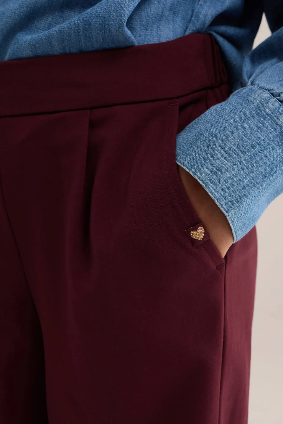 WE Fashion loose fit pantalon met plooien donkerrood, foto 6