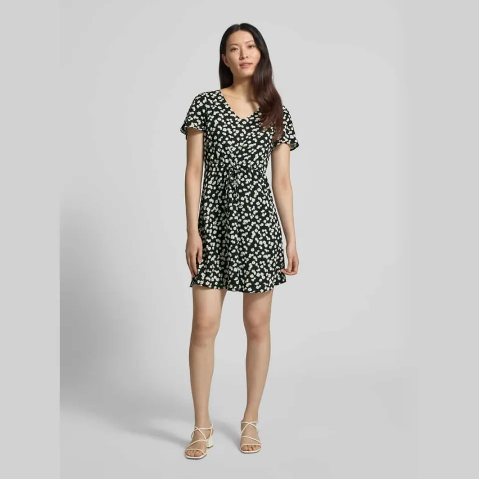 Vero Moda midi jurk zwart, foto 5
