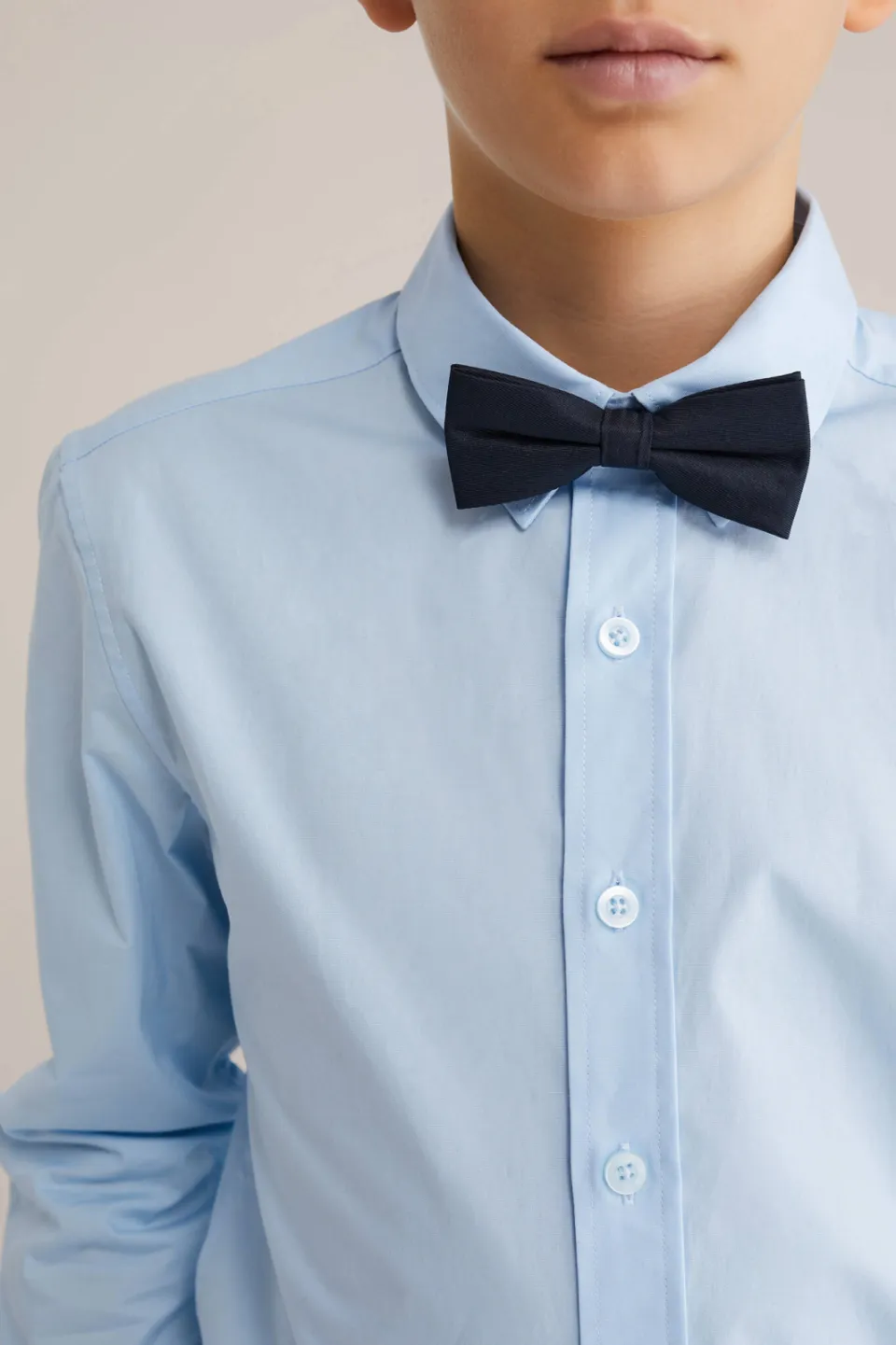 WE Fashion overhemd + vlinderstrikje lichtblauw, foto 5