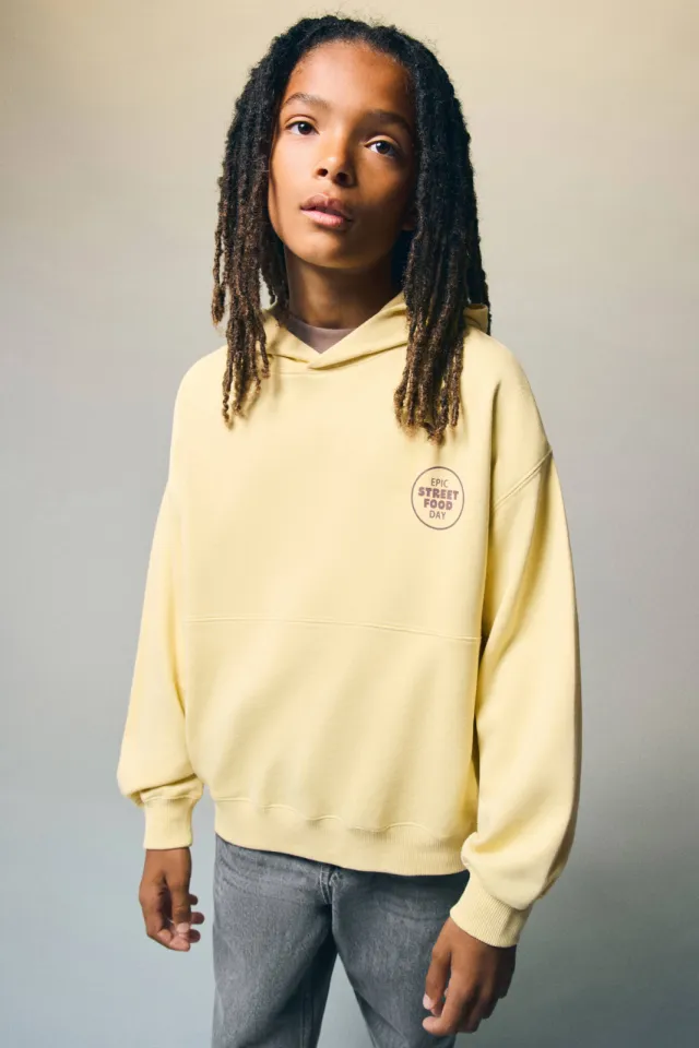 Mango Kids hoodie met backprint - geel Geel/bruin