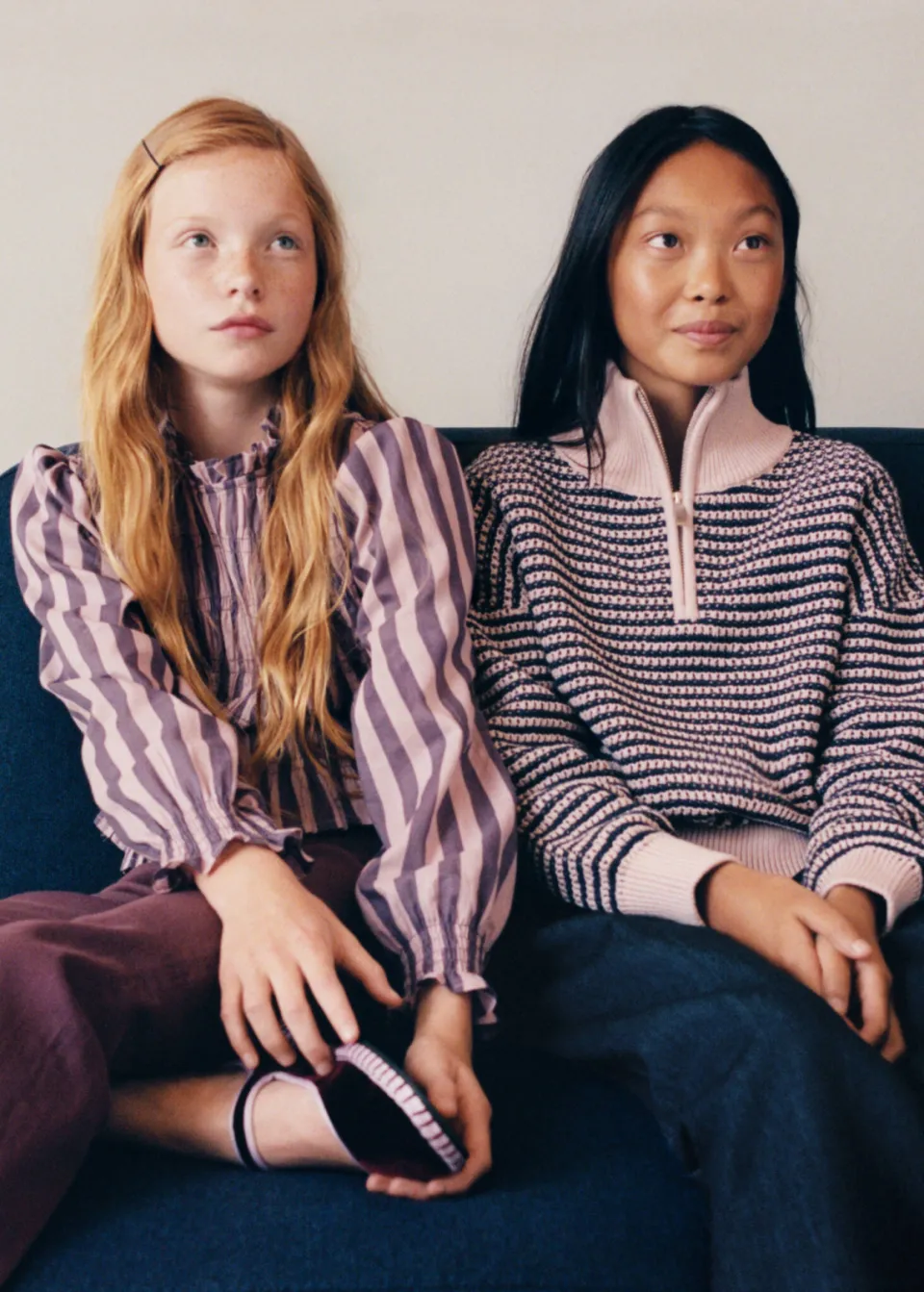 Mango Kids katoenen gebreide gestreepte trui - lila/donkerblauw