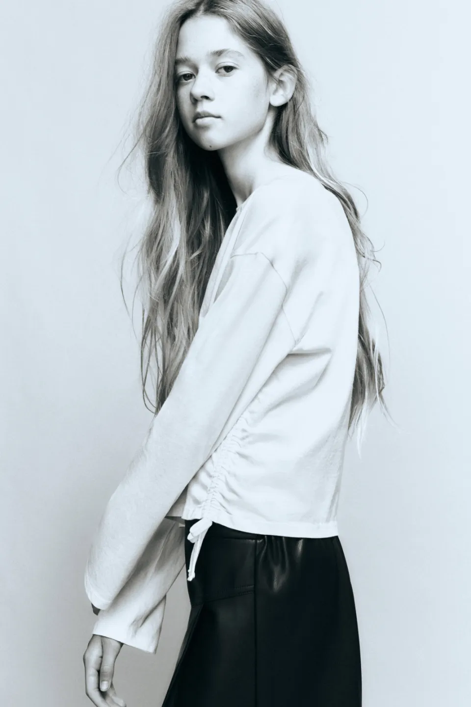 Mango longsleeve met plooien naturel wit, foto 4