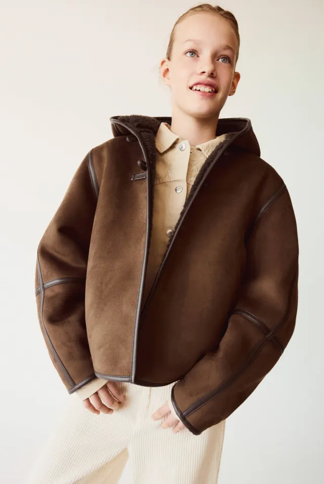 Mango tussenjas bruin met capuchon