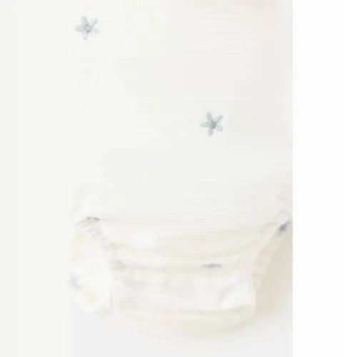 Mango Kids katoenen romper met borduursels en sterren - ecru/lichtblauw, foto 5