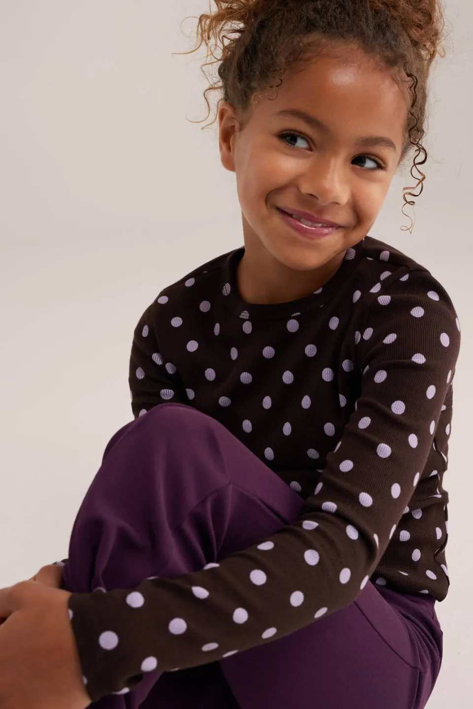WE Fashion longsleeve met stippen bruin, foto 6