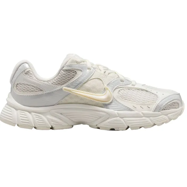 Nike V5 RNR sneakers beige Wit