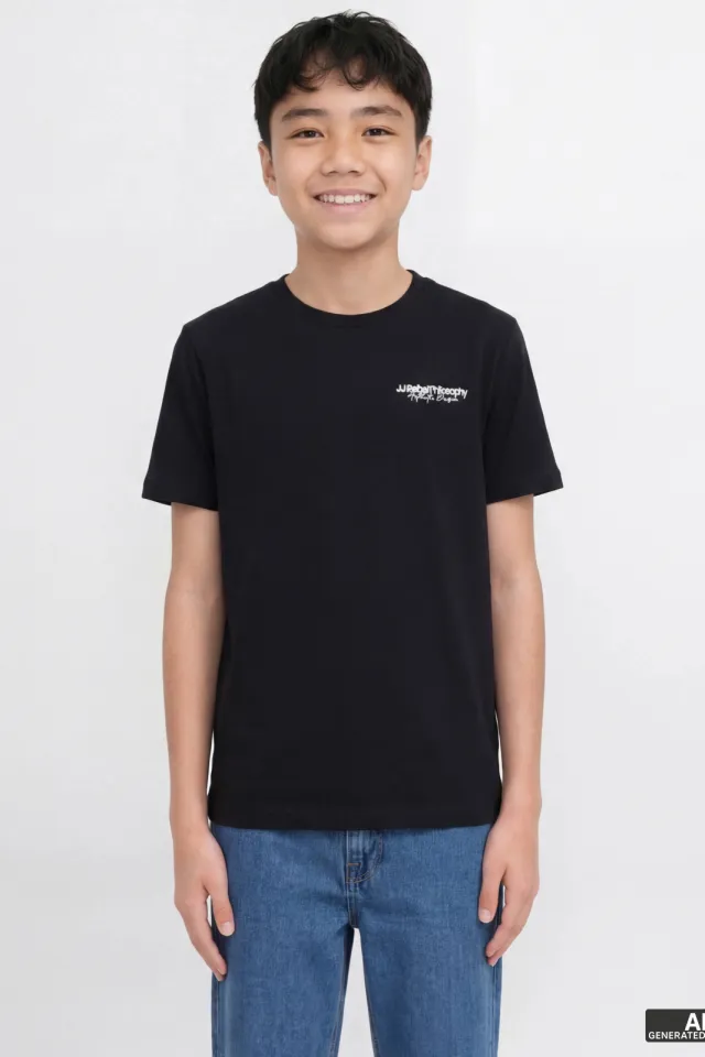 JJ Rebel JUNIOR T-shirt zwart met tekst