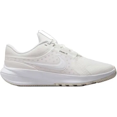 Nike Star Runner 5 sneakers wit