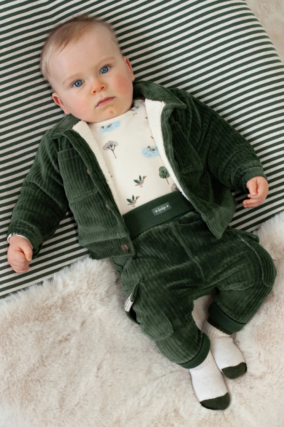 Feetje Wiggle and Waddle corduroy cargobroek groen