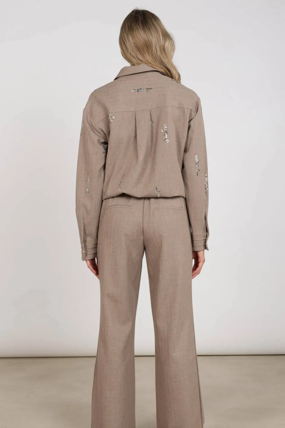 NUKUS Annelynn blouse taupe, foto 5