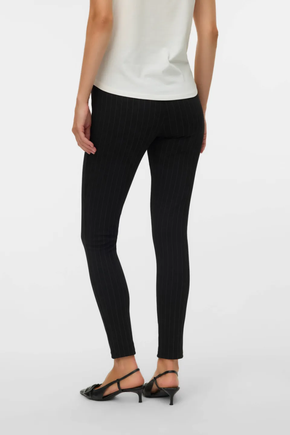 Mamalicious super slim zwangerschaps legging zwart, foto 7