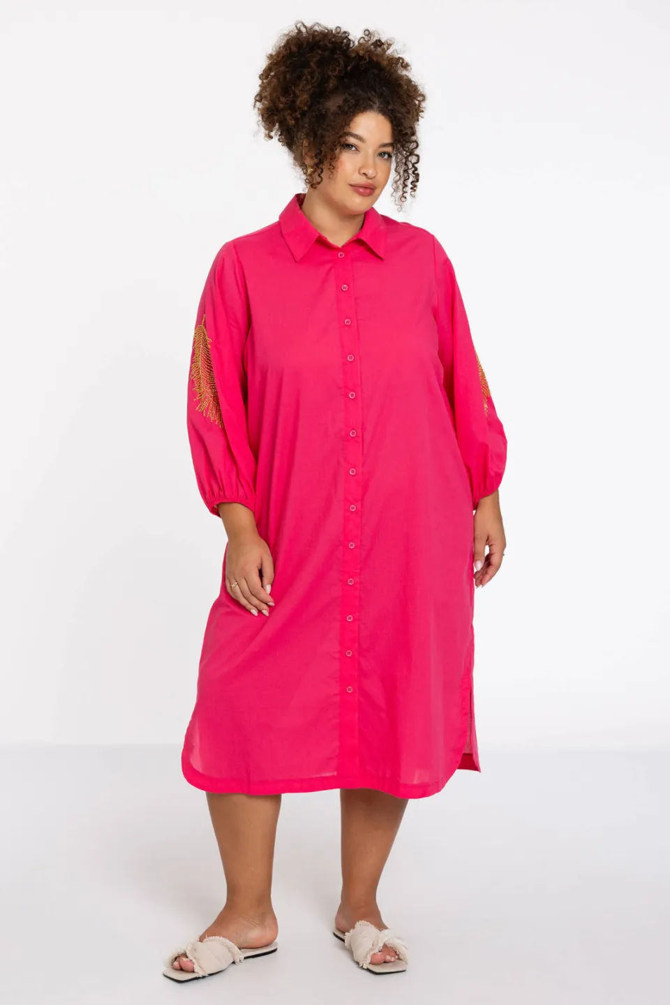 Yoek SOFT geborduurde blousejurk roze
