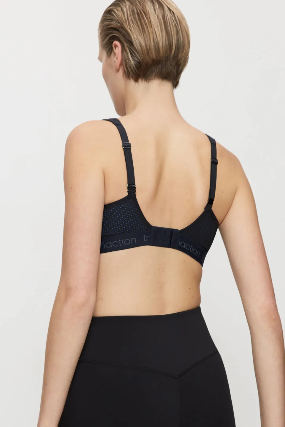 Triumph level 4 sportbh Triaction Energy Lite zwart, foto 7