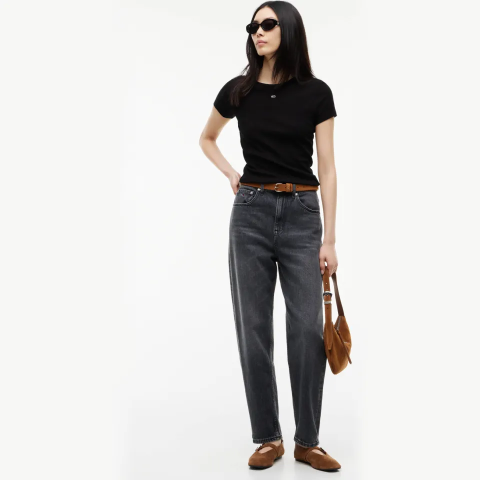 Tommy Jeans TJW Slim Essential Rib SS t-shirt zwart, foto 4