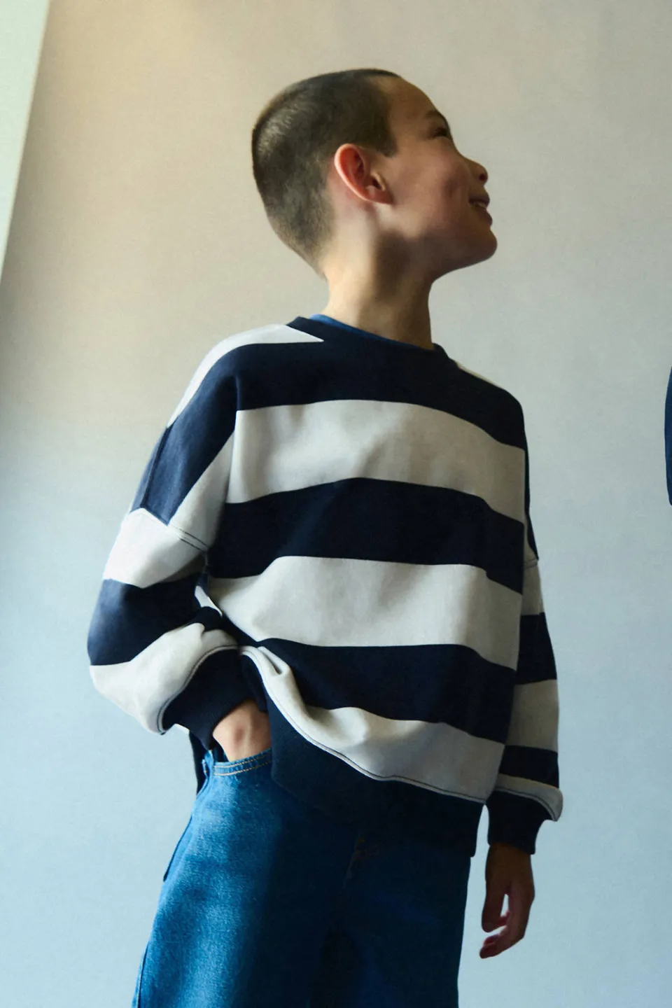 Mango Kids gestreepte sweater - marineblauw Marineblauw/wit