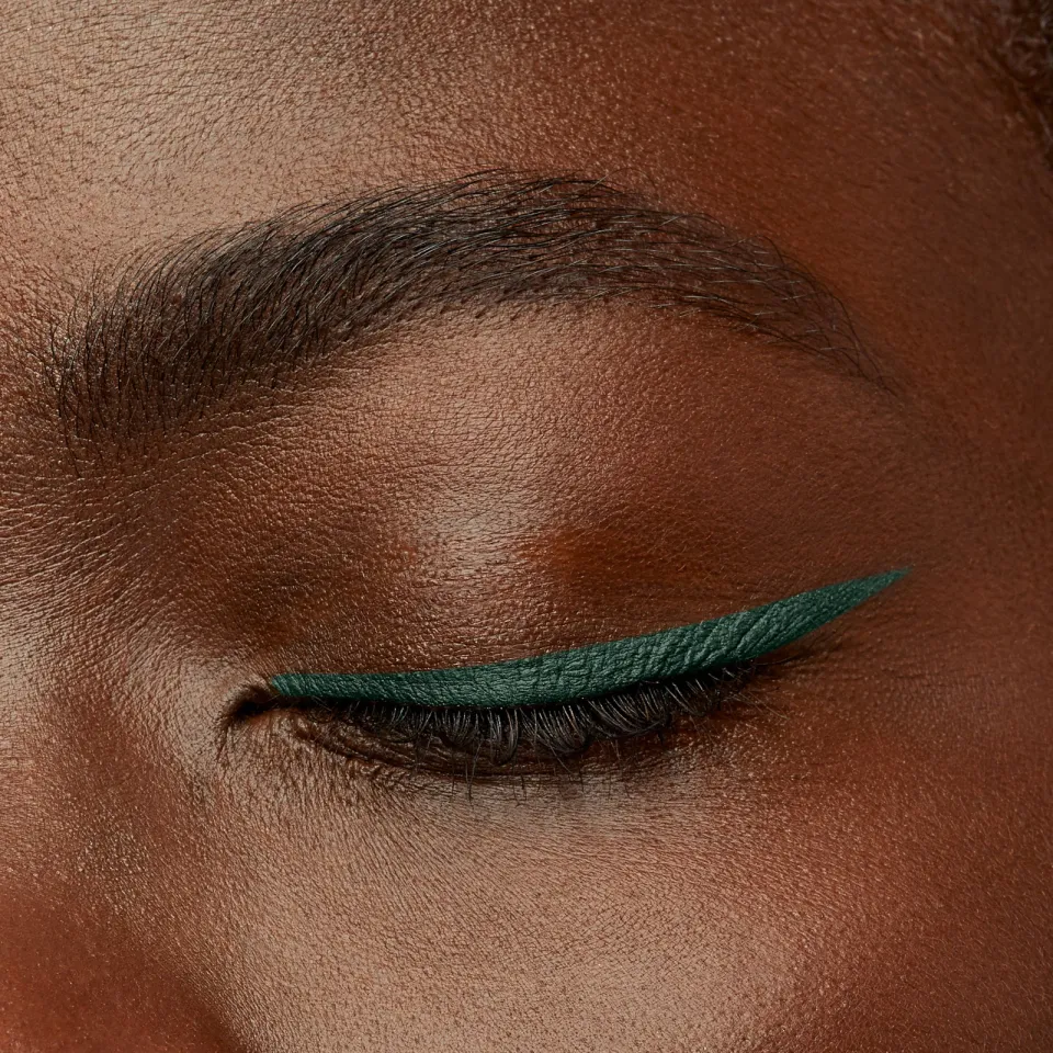 Bourjois Contour Clubbing waterproof oogpotlood 070 Green Comes True groen, foto 8