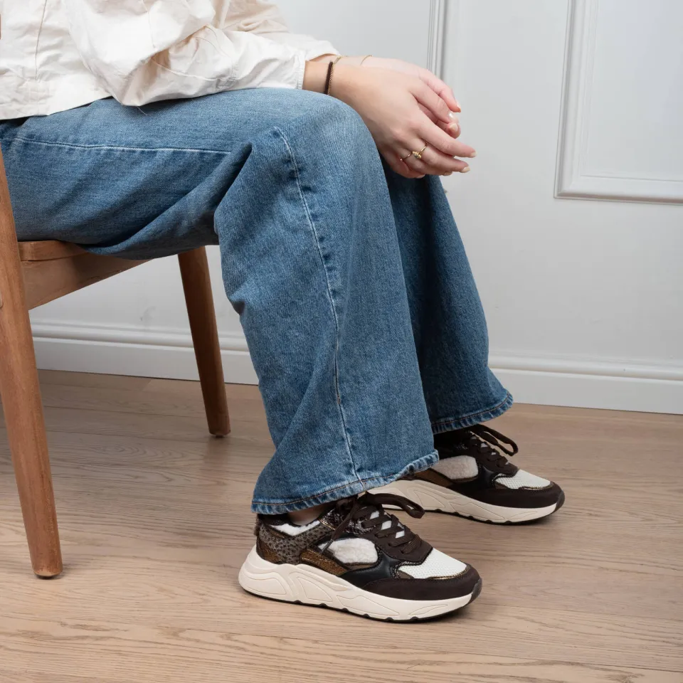 POSH by Poelman Caro chunky suèdelook sneakers - bruin, foto 5