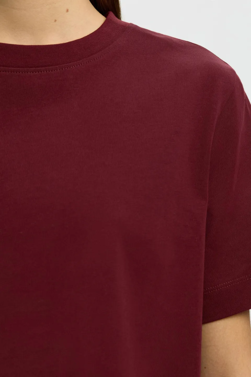 Selected Slfessential boxy t-shirt donkerrood, foto 5