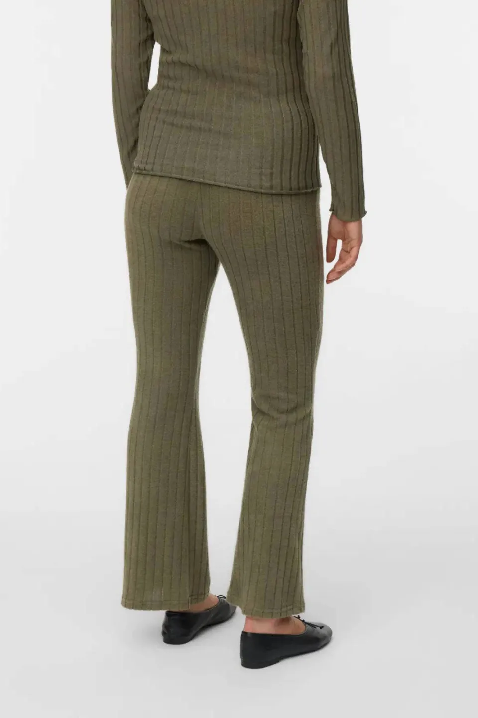 Mamalicious flared high waist zwangerschapsbroek groen, foto 3