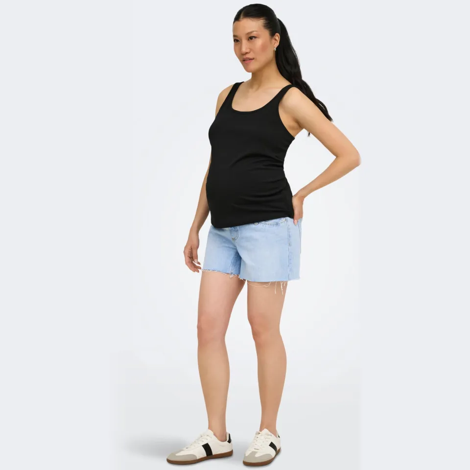 Only Maternity regular jeansshort light blue denim