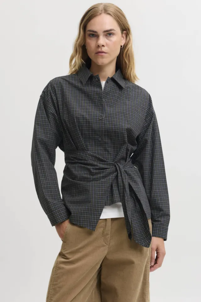 JJXX getailleerde geruite blouse - donkerblauw