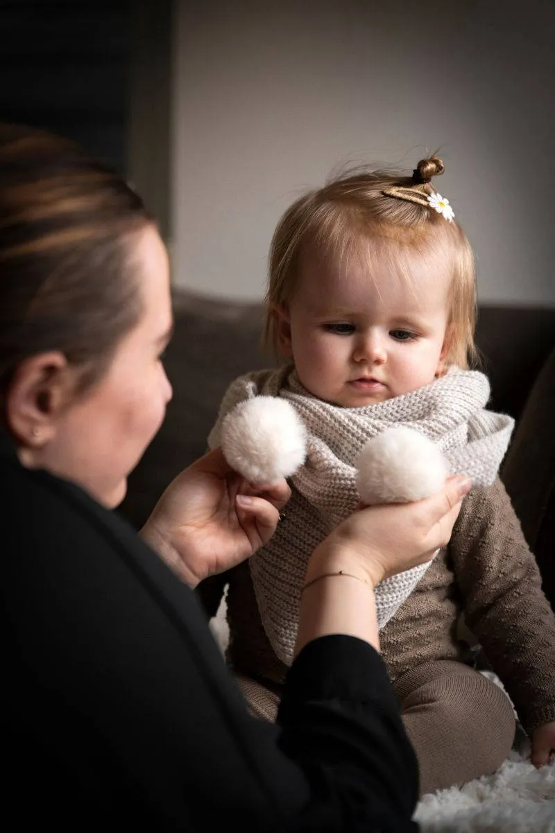 Baby's Only Cool driehoeksjaal offwhite, foto 2