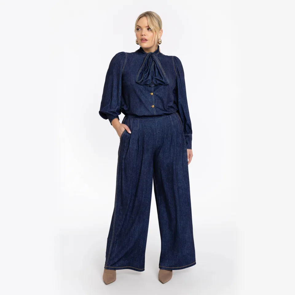 Yoek blouse dark blue denim Blauw