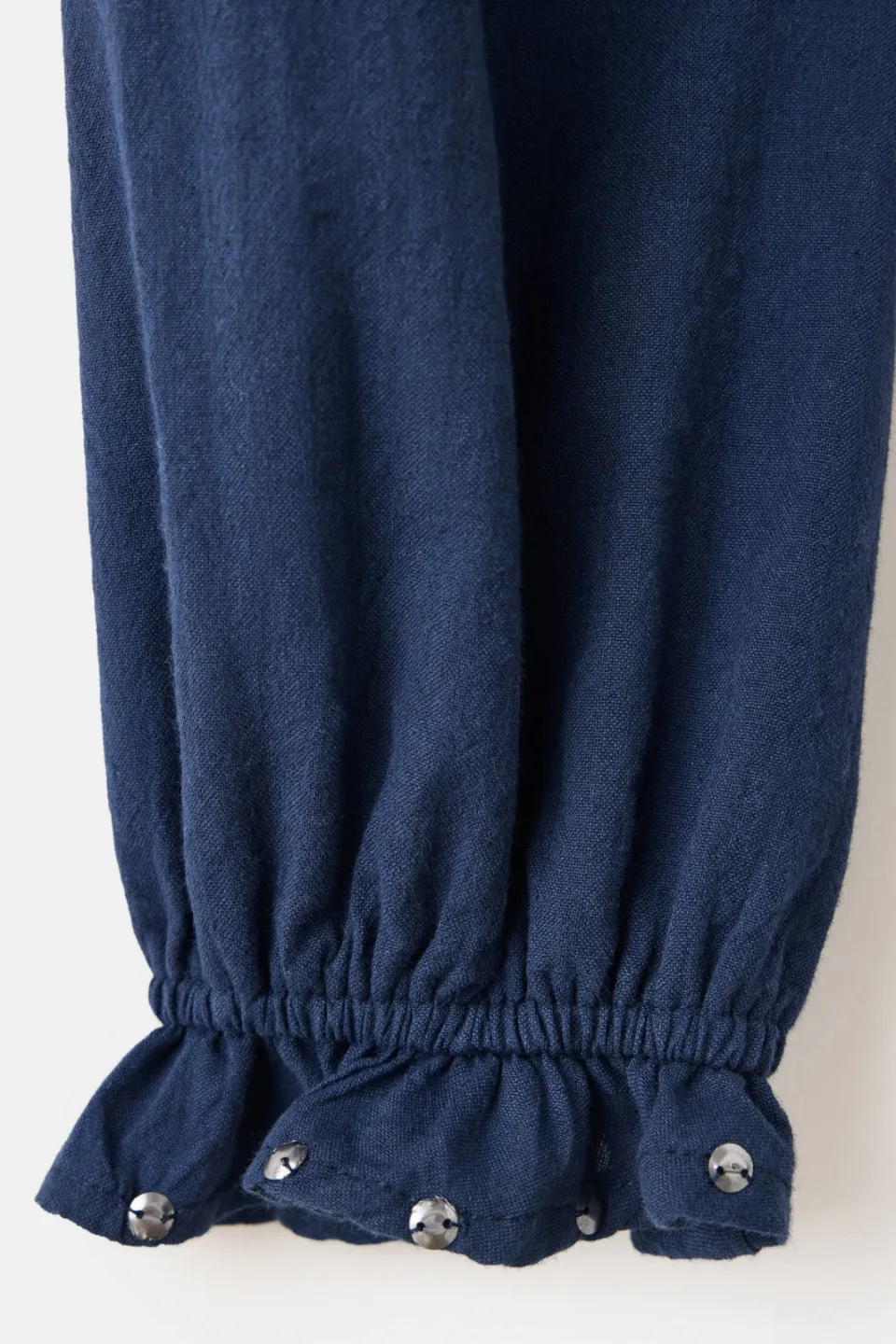 Mango blouse met ruches en studs marineblauw, foto 5